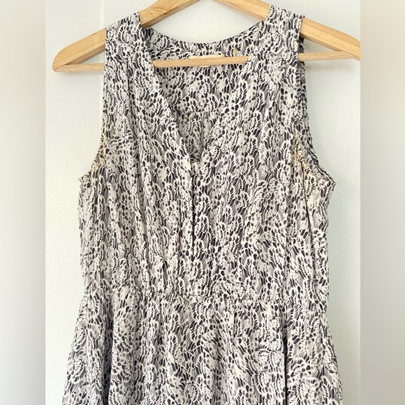 Rebecca Taylor Silk Cinch Waist V-Neck Sleeveless Black & White Dress - Picture 6 of 7